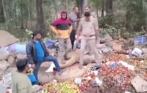 കര്‍ണാടകയില്‍ ചരക്കുലോറി നിയന്ത്രണം വിട്ടു മറിഞ്ഞു; 10 മരണം