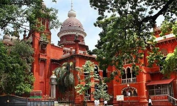 സ്ത്രീകള്‍ക്കെതിരെ അനുചിതമായ ഏതൊരു പെരുമാറ്റവും ലൈംഗികാതിക്രമം: മദ്രാസ് ഹൈക്കോടതി
