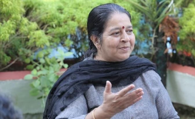 കൈകാലുകള്‍ മാത്രമല്ല, ശരീരവും ചലിപ്പിച്ചു; ഉമ തോമസിന്റെ ആരോഗ്യ നിലയില്‍ പുരോഗതി