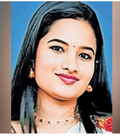 റോഡ് മുറിച്ചുകടക്കുന്നതിനിടെ അപകടം, 15 മാസമായി അബോധാവസ്ഥയിലായിരുന്ന നിയമ വിദ്യാർഥിനി മരിച്ചു