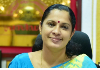 ‘ഹണിറോസിന് കിട്ടിയ നീതി എല്ലാ പെണ്ണുങ്ങള്‍ക്കും കിട്ടട്ടെ’