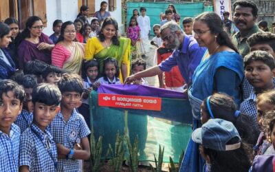 വൃക്ഷരൂപമായി സ്കൂൾമുറ്റത്ത് എം ടി കഥാപാത്രങ്ങൾ