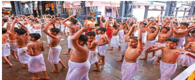 ആറ്റുകാൽ ഭഗവതി ക്ഷേത്രത്തിൽ ബാലന്മാരുടെ കുത്തിയോട്ടവ്രതം തുടങ്ങി