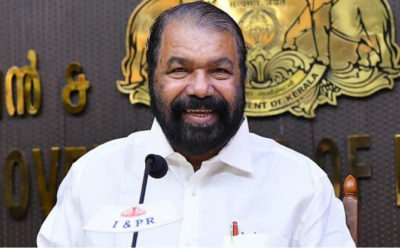 ഇംഗ്ലീഷ് മീഡിയം പാഠപുസ്തകങ്ങള്‍ക്ക് ഹിന്ദി തലക്കെട്ട്; എന്‍സിഇആര്‍ടി തീരുമാനം പുന:പരിശോധിക്കണം: വി ശിവന്‍കുട്ടി