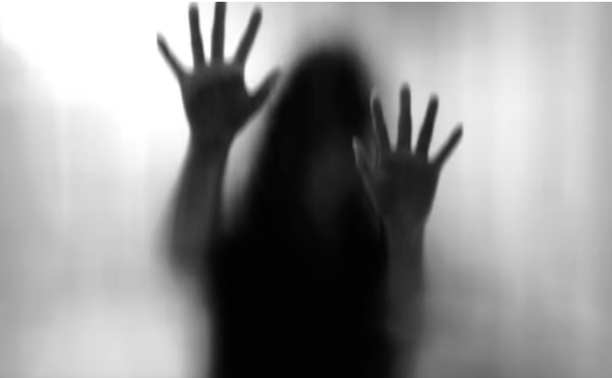 ഐസിയുവില്‍ എയര്‍ഹോസ്റ്റസിനെ പീഡിപ്പിച്ചത് ഹോസ്പിറ്റലിലെ ടെക്‌നിക്കല്‍ ജീവനക്കാരന്‍, പ്രതി പിടിയില്‍