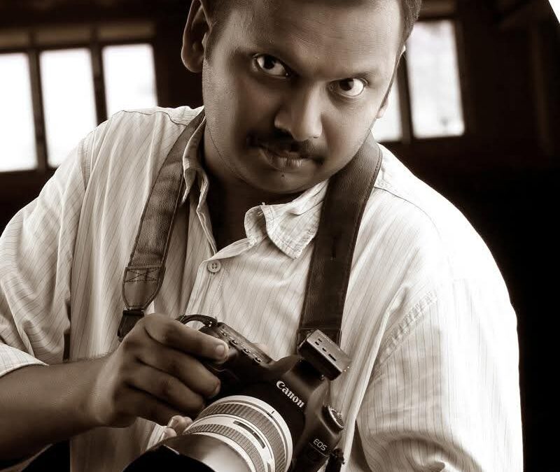 കിളിമാനൂരിൽ വേടന്റെ പ്രോഗ്രാമിനായി എൽ ഇ ഡി ഡിസ്പ്ലേ സെറ്റ് ചെയ്യുന്നതിനിടയിൽ ടെക്നീഷ്യൻ ഷോക്കേറ്റ് മരിച്ചു