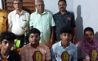 പത്താം ക്ലാസിൽ ഫുൾ എ പ്ലസ് വാങ്ങിയ കുട്ടികളെ ആദരിച്ചു