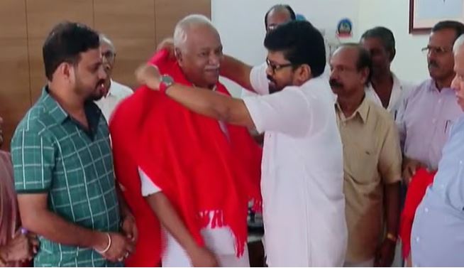 ജമാഅത്തെ ഇസ്ലാമിയുമായുള്ള കൂട്ടുകെട്ട്; മുതിര്‍ന്ന നേതാവ് കെ വി രവീന്ദ്രന്‍ സിപിഎമ്മിലേയ്ക്ക്