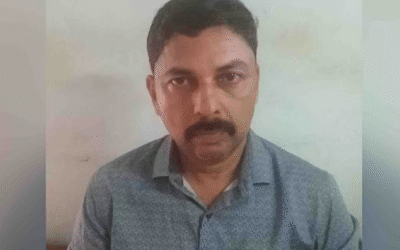അധ്യാപക പുനര്‍ നിയമനത്തിന് കൈക്കൂലി; സെക്രട്ടേറിയറ്റ് ഉദ്യോഗസ്ഥന്‍ പിടിയില്‍