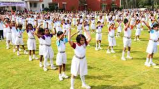 സ്‌കൂളിലെ സൂംബ; സര്‍ക്കാര്‍ തീരുമാനത്തിനെതിരെ മുസ്ലീം സംഘടനകള്‍; ധാര്‍മികതയ്ക്ക് ക്ഷതമേല്‍പ്പിക്കുന്നതെന്ന് സമസ്ത