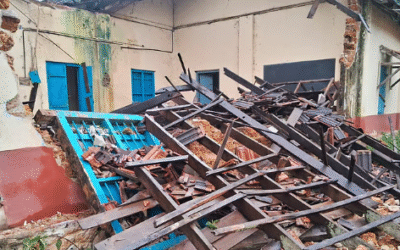 കടമ്മനിട്ട സ്‌കൂള്‍ വളപ്പിലെ കെട്ടിടം തകര്‍ന്നു വീണു; ഒഴിവായത് വൻ അപകടം