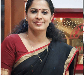 ‘നവീന്‍ ബാബു കൈക്കൂലി വാങ്ങിയതിന് തെളിവുണ്ട്’; കുറ്റപത്രം റദ്ദാക്കണമെന്ന് പി പി ദിവ്യ ഹൈക്കോടതിയില്‍