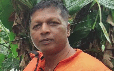 വൈദ്യുതി പോസ്റ്റ് ഒടിഞ്ഞ് വീണു; ഫയര്‍ഫോഴ്സ് ഉദ്യോഗസ്ഥന് ദാരുണാന്ത്യം