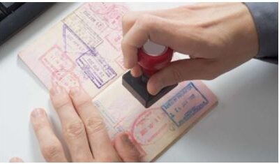 ഒമാൻ വിസ: കാ​ലാ​വ​ധി ക​ഴി​ഞ്ഞ പ്ര​വാ​സി​ക​ള്‍ക്ക് പി​ഴ​ക​ളി​ല്ലാ​തെ ക​രാ​ര്‍ പു​തു​ക്കാ​നു​ള്ള സ​മ​യ​പ​രി​ധി ജൂ​ലൈ 31 വരെ