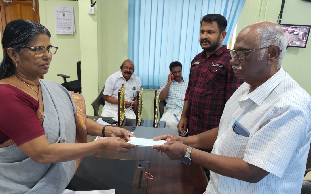 കക്കൂസ് മാലിന്യം തോട്ടിൽ ഒഴുക്കുന്നതിനെതിരെ സിപിഐഎം മാസ് പെറ്റീഷൻ നൽകി