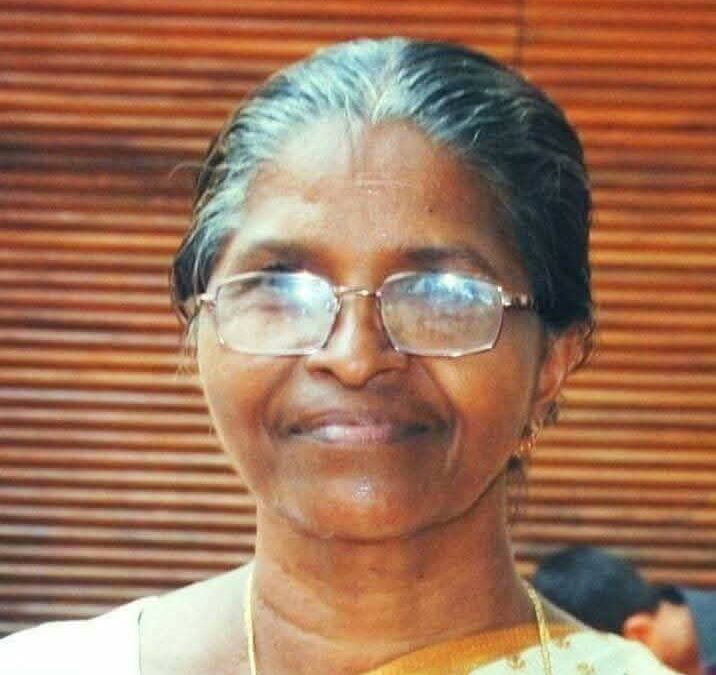 സാമൂഹ്യ പ്രവർത്തകയും മത്സ്യ തൊഴിലാളി നേതാവും ഇടതുപക്ഷ സഹയാത്രികയുമായ കർമ്മലി ജോൺ (73) അന്തരിച്ചു
