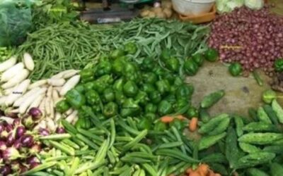 നൂറ് കടന്ന്‌ ഇഞ്ചിയും പച്ചമുളക്; സംസ്ഥാനത്ത് പച്ചക്കറി വില കുതിക്കുന്നു