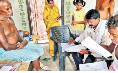 മരിച്ച സ്ത്രീ ജീവനോടെ! മരണ സര്‍ട്ടിഫിക്കറ്റിന്റെ അപേക്ഷകന്‍ ഭര്‍ത്താവ്; ബിഹാറിലെ വോട്ടര്‍പട്ടിക പുനഃപരിശോധനയിലെ വിവരങ്ങള്‍