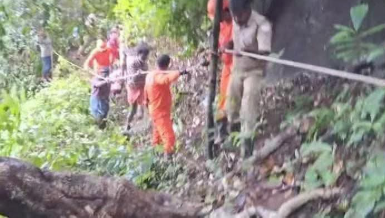 പൊന്മുടിയിൽ കൊക്കയിലേക്ക് ചാടിയ ആൾ മരിച്ചു