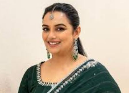 ‘ഗൂഢാലോചനയുടെ ഭാ​ഗം’; എഫ്ഐആർ റദ്ദാക്കണം, ശ്വേത മേനോൻ ഹൈക്കോടതിയിൽ