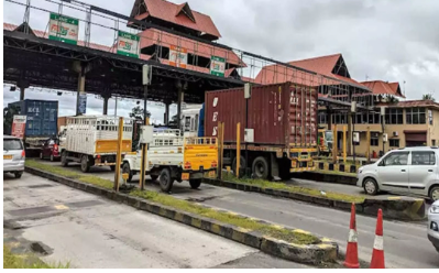 തകര്‍ന്ന റോഡിലെ ടോള്‍ പിരിവ്; ദേശീയപാതാ അതോറിറ്റിക്കെതിരെ ഹൈക്കോടതിയുടെ രൂക്ഷ വിമര്‍ശനം