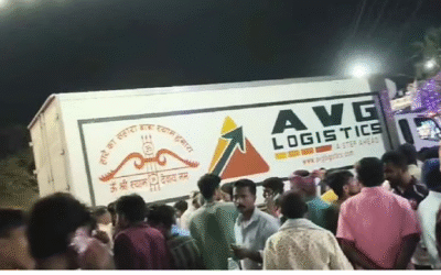 ഗണേശ വിഗ്രഹ ഘോഷയാത്രയിലേക്ക് ട്രക്ക് ഇടിച്ചുകയറി; ഒന്‍പത് മരണം; 22 പേര്‍ക്ക് പരിക്ക്