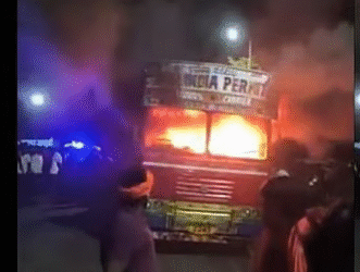 പോത്തിറച്ചിയുമായി പോയ ട്രക്കിന് തീയിട്ടു; കത്തിനശിച്ചത് ഏഴു ക്വിന്റല്‍ ബീഫ്, കേസ്