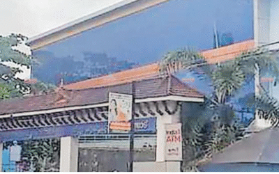 നെടുമങ്ങാട് ജില്ലാ ആശുപത്രിയിൽ നവീകരണത്തിനായി അടച്ച ഓപ്പറേഷൻ തിയറ്റർ മൂന്ന് മാസമായിട്ടും തുറന്നില്ലെന്നു പരാതി