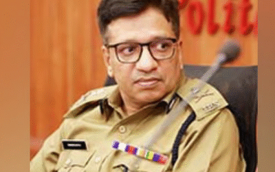 യോഗേഷ് ഗുപ്തയ്ക്ക് അഞ്ചു ദിവസത്തിനകം വിജിലന്‍സ് ക്ലിയറന്‍സ് സര്‍ട്ടിഫിക്കറ്റ് നല്‍കണം