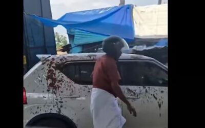 പണി ചെളിവെള്ളത്തിലും കിട്ടും…, ചെളിവെള്ളം തെറിപ്പിച്ച കാറിന് സ്‌കൂട്ടര്‍ യാത്രികന്റെ ‘പ്രതികാരം’