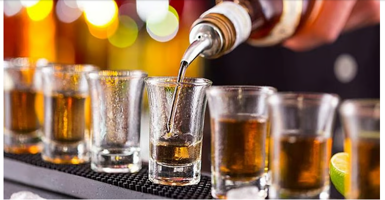 സംസ്ഥാനത്ത് മദ്യ വിതരണം തടസപ്പെട്ടു; ഒറ്റ ദിവസത്തെ നഷ്ടം 50 കോടി