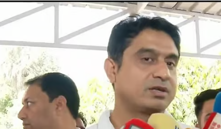 അബിന്‍ വര്‍ക്കിയുടെ പരാതി കിട്ടിയിട്ടില്ല; നിയമനം പുനഃപരിശോധിക്കില്ലെന്ന് ദേശീയ അധ്യക്ഷന്‍