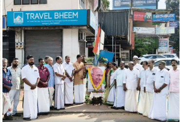 ഈസ്റ്റ് മണ്ഡലം കോൺഗ്രസ് കമ്മിറ്റി ഗാന്ധിജയന്തി ദിനത്തിൽ ഗാന്ധിജി അനുസ്മരണം സംഘടിപ്പിച്ചു