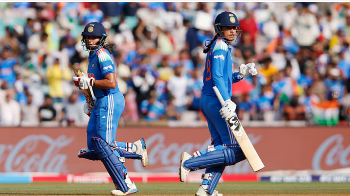 ഓപ്പണിങില്‍ 212 റണ്‍സ് ചേര്‍ത്ത് ഇന്ത്യന്‍ വനിതകള്‍