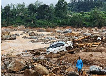 വയനാട് ദുരന്തം: വായ്പ എഴുതിത്തള്ളാനാകില്ലെന്ന് കേന്ദ്രം; ചിറ്റമ്മ നയമെന്ന് ഹൈക്കോടതി, കടുത്ത വിമര്‍ശനം