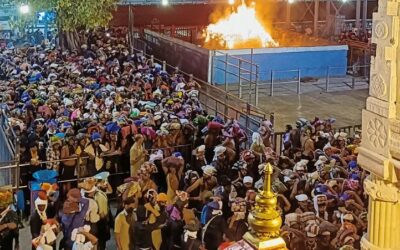 ശബരിമലയിൽ തിരക്കേറുന്നു; നാളെ പന്ത്രണ്ട് വിളക്ക്; ഉച്ചയ്ക്ക് അങ്കിചാർത്ത്