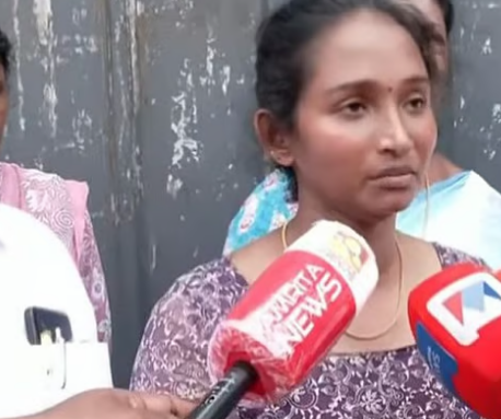 ട്രെയിനില്‍ നിന്ന് അക്രമി ചവിട്ടിതള്ളിയിട്ട ശ്രീക്കുട്ടിയുടെ ആരോഗ്യനില മാറ്റമില്ലാതെ തുടരുന്നതായി മെഡിക്കല്‍ കോളേജ് ആശുപത്രി അധികൃതര്‍