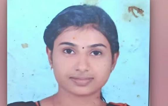 പ്രണയപ്പക: പെൺകുട്ടിയെ കുത്തിവീഴ്ത്തി തീകൊളുത്തി കൊന്നു; പ്രതിക്ക് ജീവപര്യന്തം