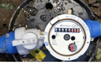 തിരുവനന്തപുരത്ത് വെള്ളത്തിനും കൈക്കൂലി; വാട്ടര് മീറ്റര് റീസെറ്റ് ചെയ്യാന് ഉദ്യോഗസ്ഥന് 5000 രൂപ ആവശ്യപ്പെട്ടു