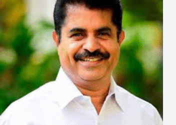 തെരഞ്ഞെടുപ്പ് സമയത്തെ കെണി; യുവതി മുഖ്യമന്ത്രിയെ കണ്ടതില് ദുരൂഹത: അടുര് പ്രകാശ്