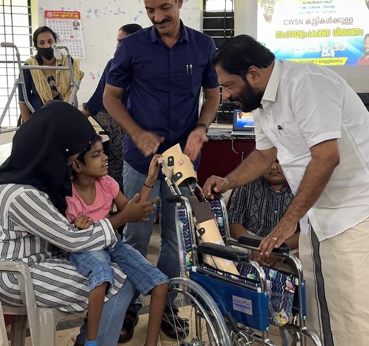വർക്കല ബി. ആർ. സി യുടെ നേതൃത്വത്തിൽ ഓർത്തോ ഉപകരണ വിതരണം ചെയ്തു