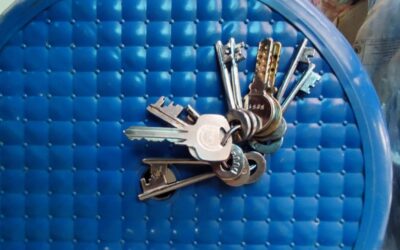 താക്കോൽ കൂട്ടം കളഞ്ഞു കിട്ടി