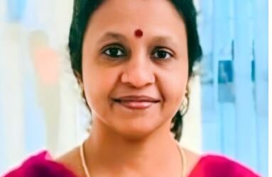 വിദേശത്തേക്ക് മടങ്ങാനിരിക്കെ അപകടത്തില് യുവതിക്ക് ദാരുണാന്ത്യം