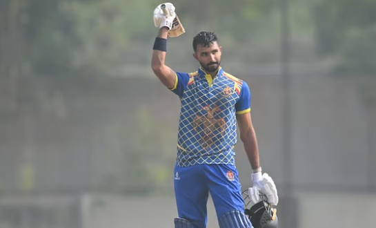 2 മലയാളി താരങ്ങളുടെ സെഞ്ച്വറിയില് കേരളം വീണു!