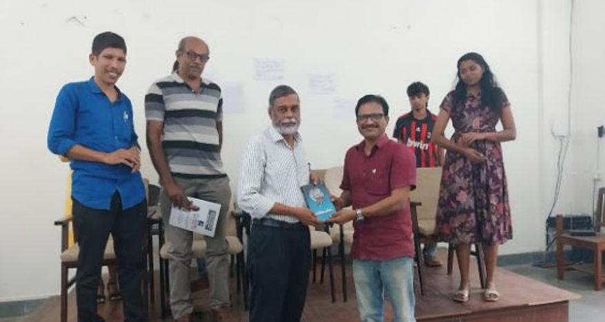 അച്യുത മേനോന്‍ കോളജ് മാത്തമാറ്റിക്‌സ് അസോസിയേഷന്‍ ടിഡി രാമകൃഷ്ണന്‍ ഉദ്ഘാടനം ചെയ്തു