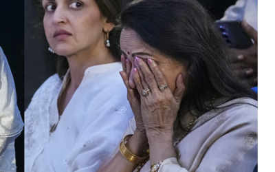 ധർമേന്ദ്രയ്ക്കായുള്ള പ്രാർഥനാ യോ​ഗത്തിൽ കണ്ണീരോടെ ഹേമ മാലിനി