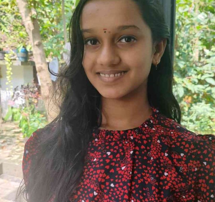 ജില്ലാ കലോത്സവത്തിൽ തിരി തെളിയും മുമ്പ് ഒന്നാം സ്ഥാനം നേടി പി.എൻ.അഥീന