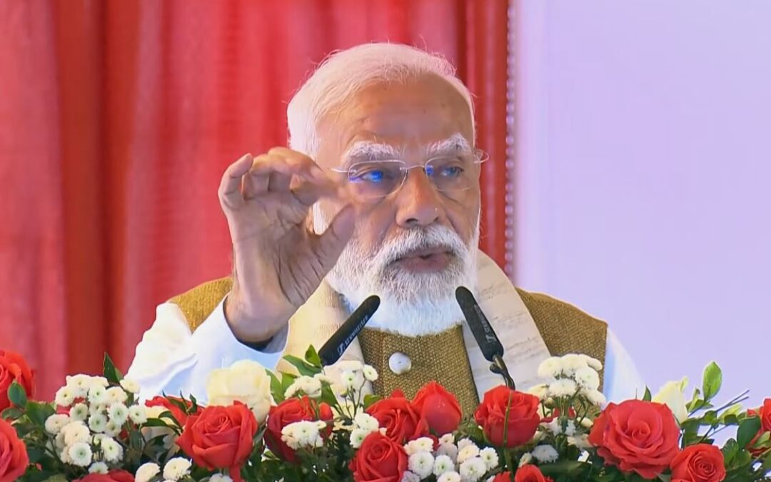 ‘എന്റെ സുഹൃത്തുക്കളെ’ പുത്തരിക്കണ്ടത്ത് മലയാളത്തിൽ അഭിസംബോധന ചെയ്ത് മോദി; ‘കേരളത്തിന്റെ വികസനത്തിന് പുതിയ ദിശാബോധം നൽകും’