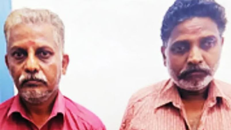 ശബരിമല ഭണ്ഡാരത്തില് നിന്ന് സ്വര്ണവും വിദേശ കറന്സിയും വായ്ക്കുള്ളിലാക്കി കടത്തി; രണ്ടു ദേവസ്വം ജീവനക്കാര് പിടിയില്