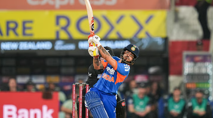 4, 4, 4, 6, 4, 6… സഞ്ജു മങ്ങിയ ഗ്രീന്ഫീല്ഡില് ‘തീ’ പിടിപ്പിച്ച് പടർന്നു കയറി ഇഷാൻ കിഷൻ!